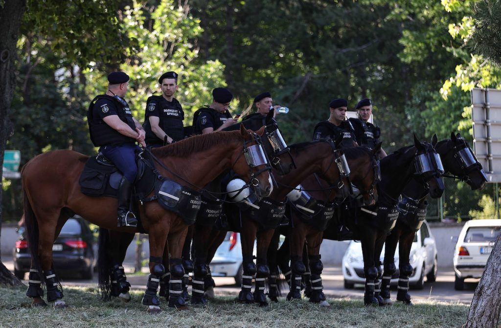 NAREDBA POLICIJE U Srbiji se u subotu odlažu svi sportski događaji