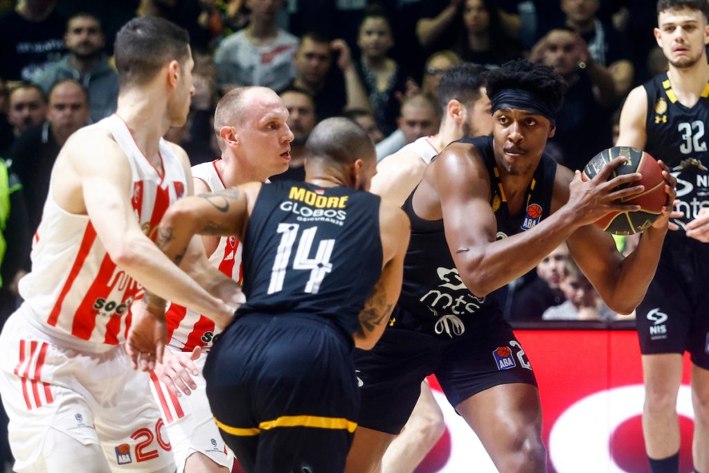 Ovo su timovi koji sledeće sezone igraju u Evroligi… Smeju li Zvezda i Partizan da se uzdaju u specijalnu pozivnicu?