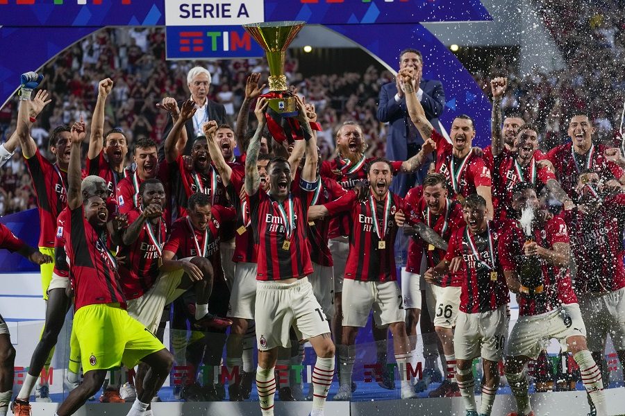 Milan šampion Italije posle 11 godina čekanja (VIDEO)
