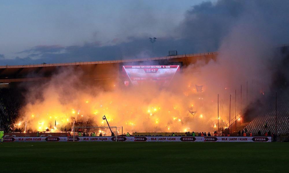 ŠTA MU BI? Potpuno go navijač na tribinama u Beogradu, o njemu pišu i van Srbije (FOTO)