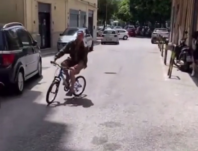 Osvojio je Ligu šampiona, bio je klupski prvak sveta, ali se opstanku radovao kao dete! (VIDEO)