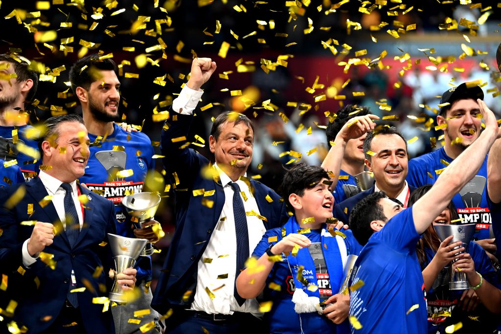 Šampion Evrope pravi još jači tim! Efes doveo brutalno pojačanje iz Makabija