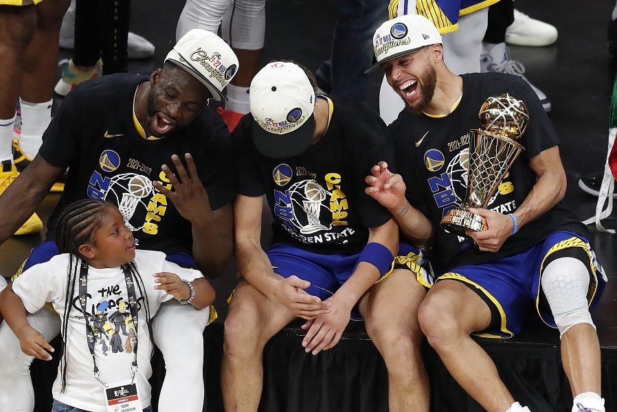 PREKRETNICA NBA liga menja format i pravila!