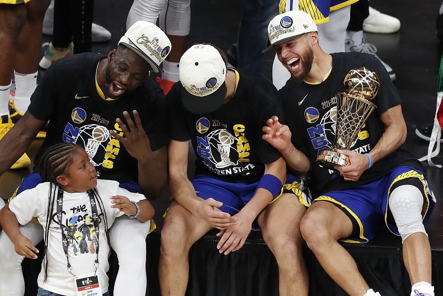 PREKRETNICA NBA liga menja format i pravila!