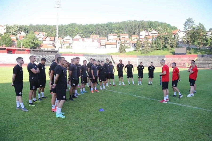 UŽIČANI UPALILI MOTORE Cilj je plasman u gornji deo tabele