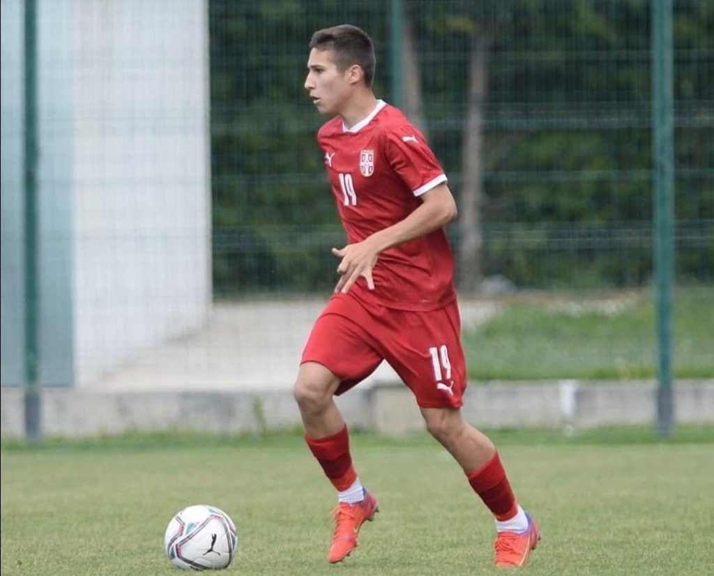 Crvena zvezda „ukrala“ dva talentovana igrača Čukaričkom