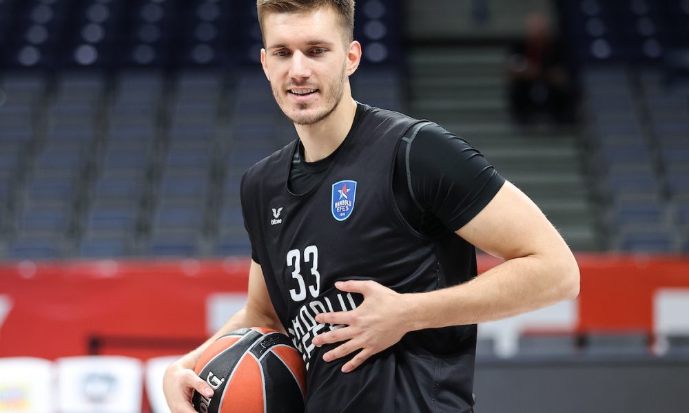 Petrušev govorio o budućim planovima i iznenadio odgovorom za koji klub bi više voleo da igra, Zvezdu ili Partizan