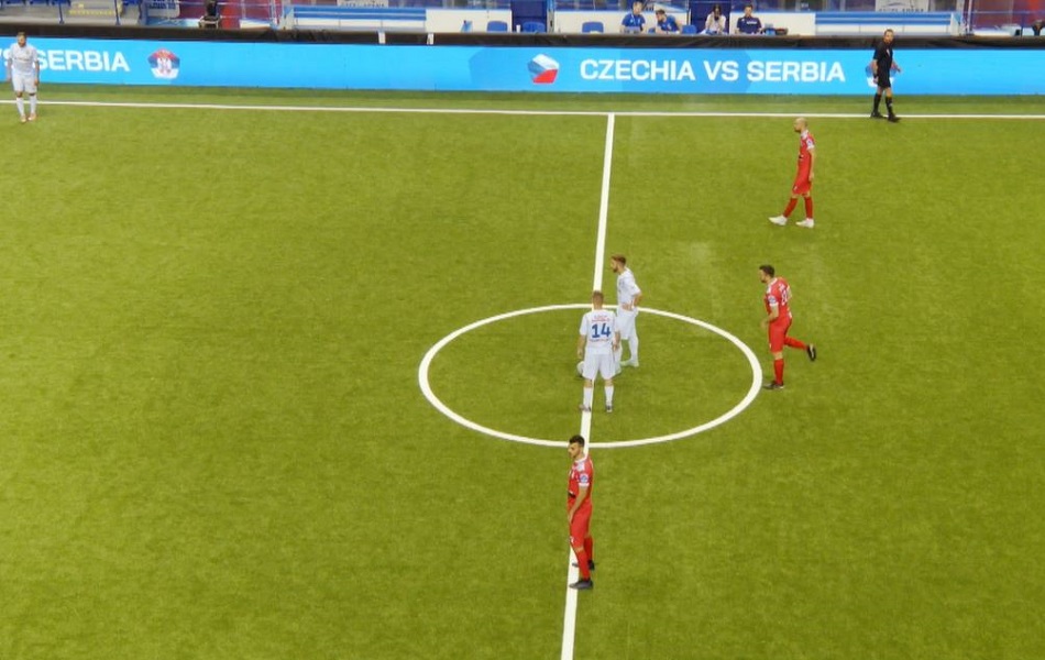 PREDSTAVLJAMO VAM MINI FUDBAL Sport veoma popularan na Balkanu, a Srbija želi u sam vrh