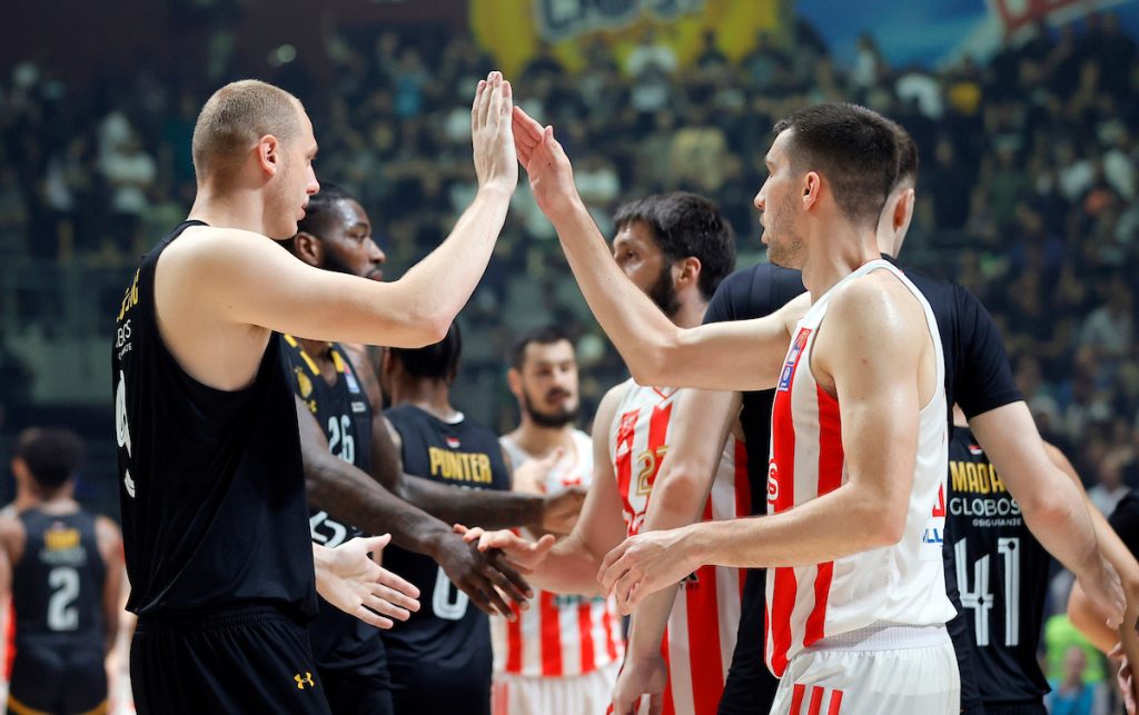 Zvezda izdala „uputstvo“ za navijanje… Potrebne su samo dve stvari, pet „rekvizita“ je precrtano!