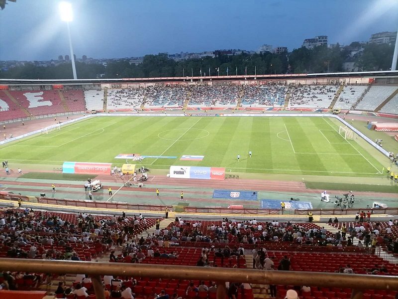 KRITIKE NISU URODILE PLODOM Navijači se opet obrukali, „orlovi“ bez dodatnih krila (FOTO+VIDEO)
