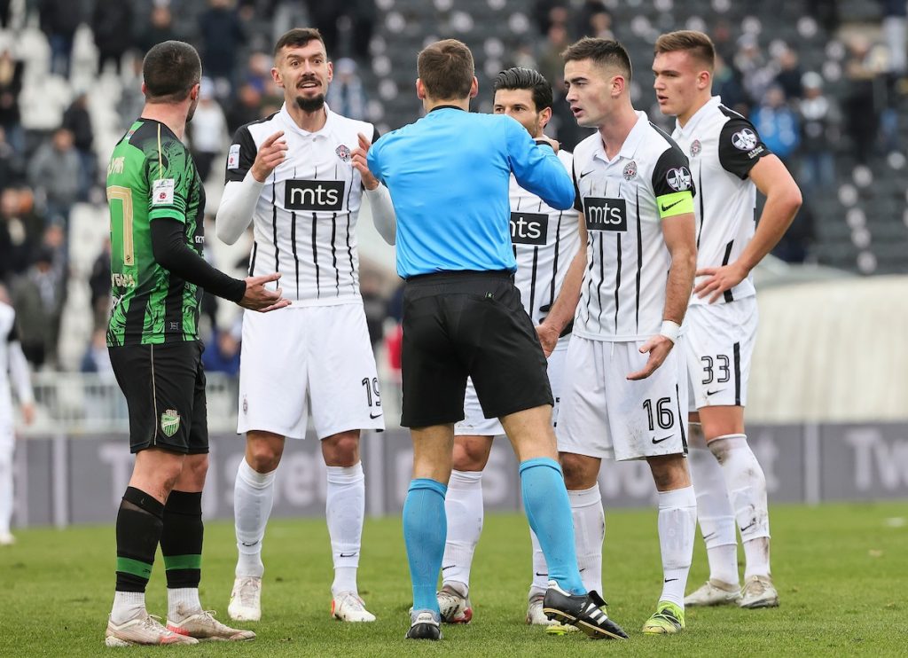 PEH ZA NEKADAŠNJEG NAPADAČA PARTIZANA Očekuje ga dvomesečna pauza zbog povrede