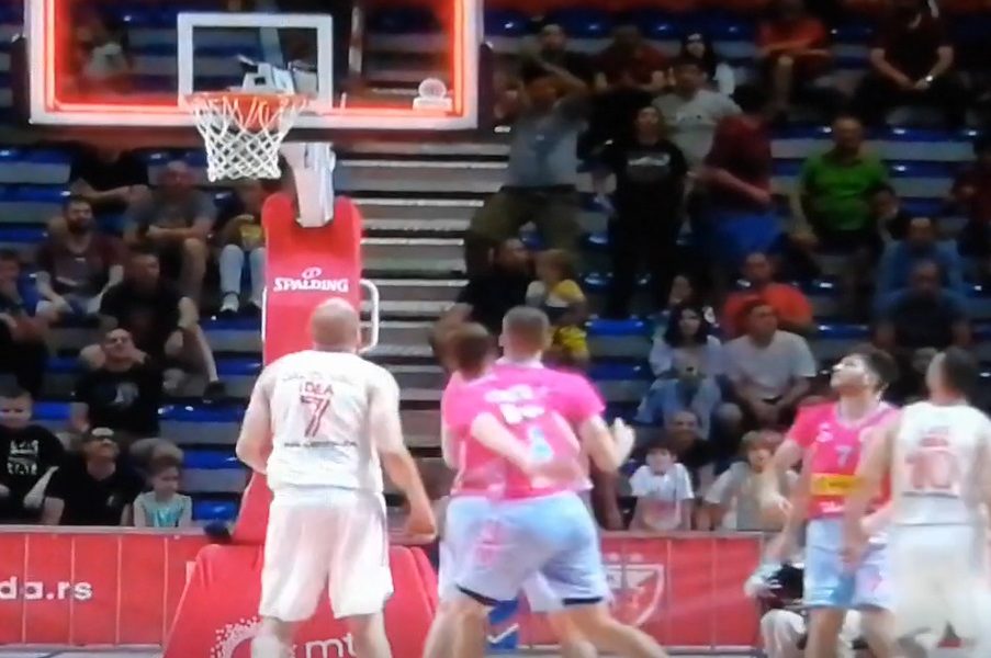 OBAVEZNO POGLEDAJTE Ovakav pogodak Lazić nikada do sada nije postigao (VIDEO)