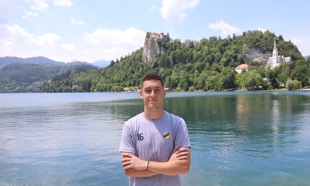 LETO ZA PAMĆENJE Posle uspeha sa kadetskom reprezentacijom, Serafimović se priprema sa prvim timom Čukaričkog