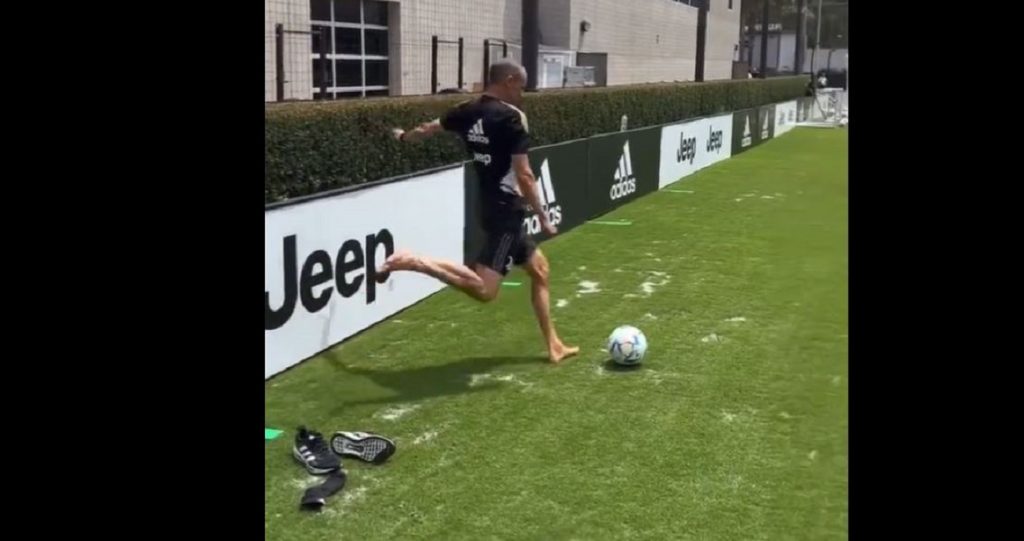 JOŠ DELI LEKCIJE Alegri bos postigao gol iz kornera, Vlahović gledao u neverici (VIDEO)