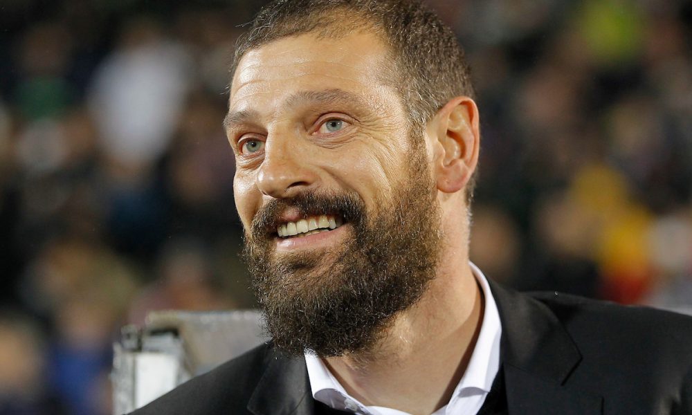 Slaven Bilić seo na klupu tima iz Čempionšipa