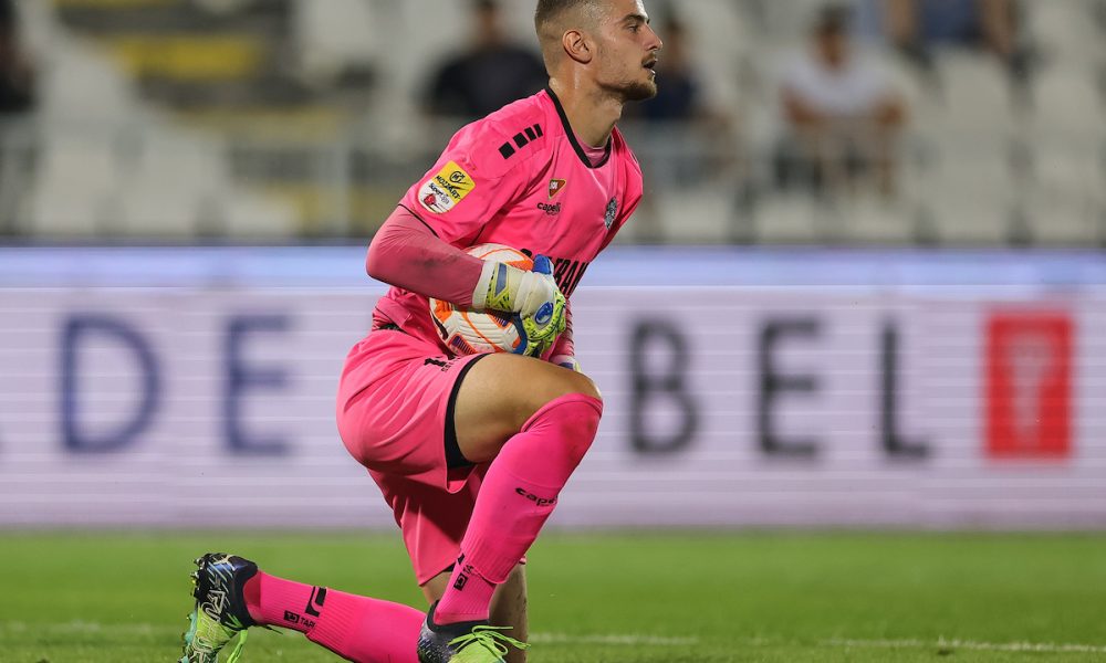 Ilić spasao Topolčane pred strašnim naletom Radnika! Nišlije srušile Mladost na „Čairu“