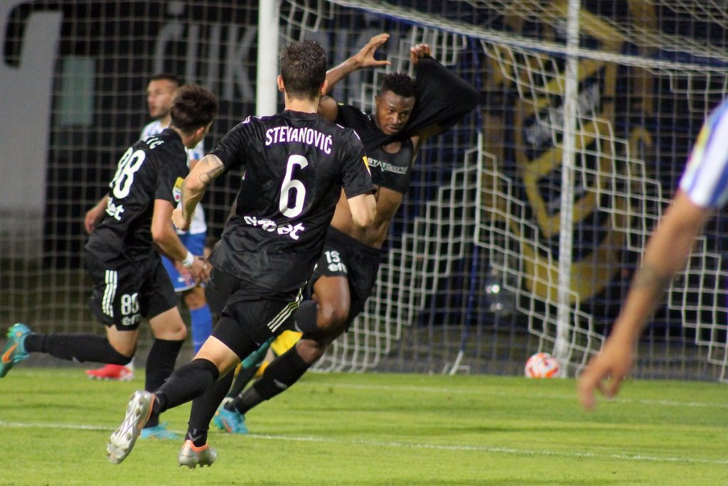 Čukarički slavio u Novom Pazaru, Spartak siguran