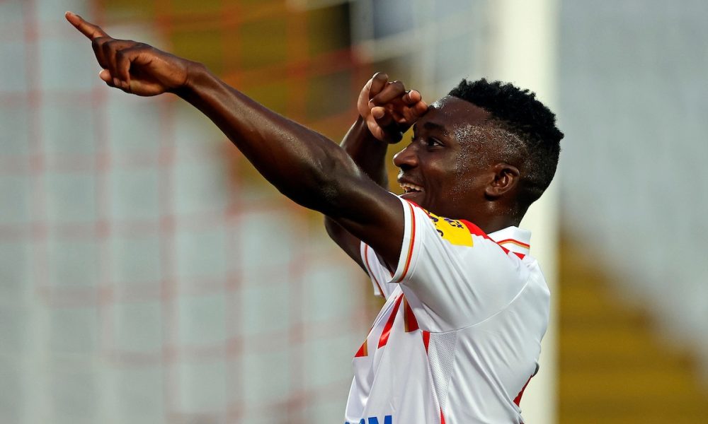 Nišlije pogađale stativu, a Zvezda mrežu! Kangva postigao prvenac, a Pavkov rutinski za 3:0! (VIDEO)