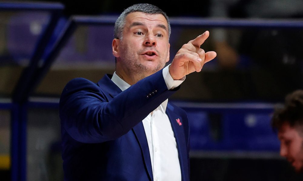 ČUDO NEVIĐENO Ko kaže da su treneri samo potrošna roba? On je produžio ugovor do 2030!
