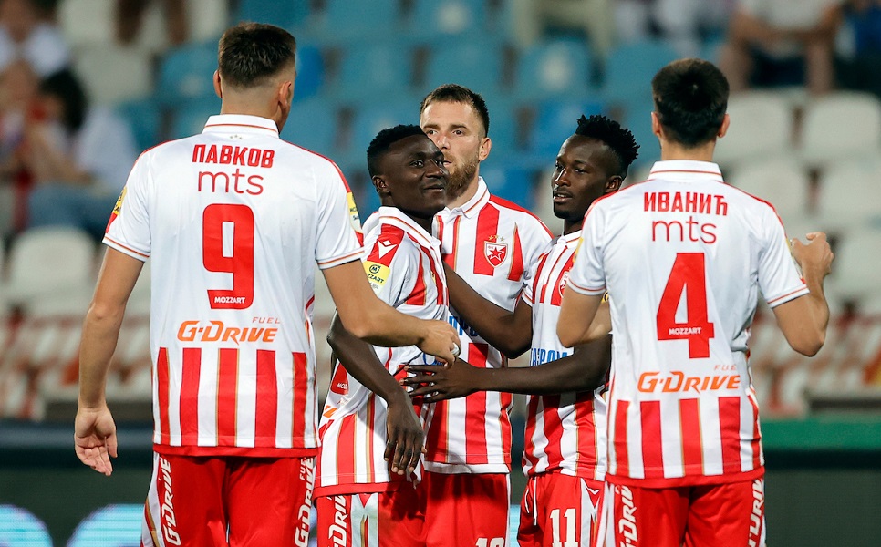 PO UZORU NA DAVNA VREMENA Crvena zvezda predstavila dresove za gostovanja (FOTO)