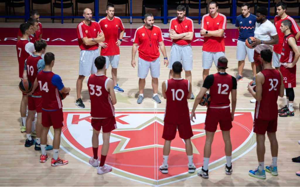 OČEKIVANO Pala prva „seča“! Zvezda se rastala sa strancem