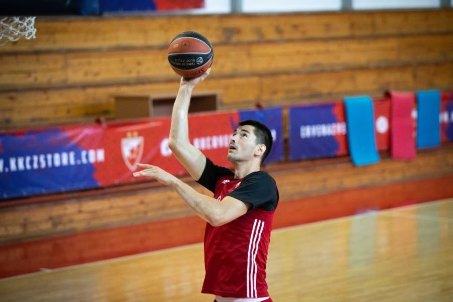 Zvezda ubedljivo izgubila pred start sezone, brine i povreda Dobrića (VIDEO)