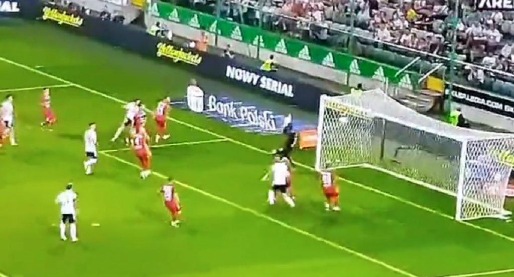 Reprezentativac Srbije golom proslavio rođenje prinove! (VIDEO)