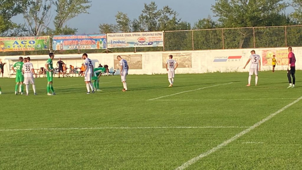 PRVA LIGA Inđija lako sa Loznicom, „traktoristi“ slave tinejdžera Lukovića
