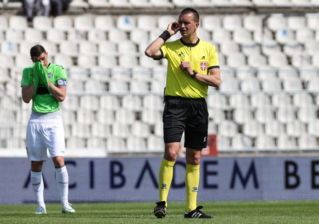 PALA ODLUKA Debitant sudi večiti derbi!