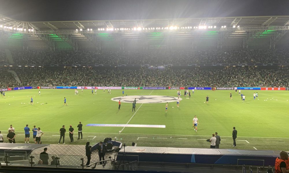 POLAKO, ALI PRISTIŽU „Delije“ zauzimaju svoje mesto na stadionu Sami Ofer (FOTO)