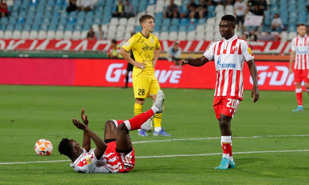 POZNATA FORMACIJA Zvezda nema taj luksuz da „žrtvuje“ Bukarija…