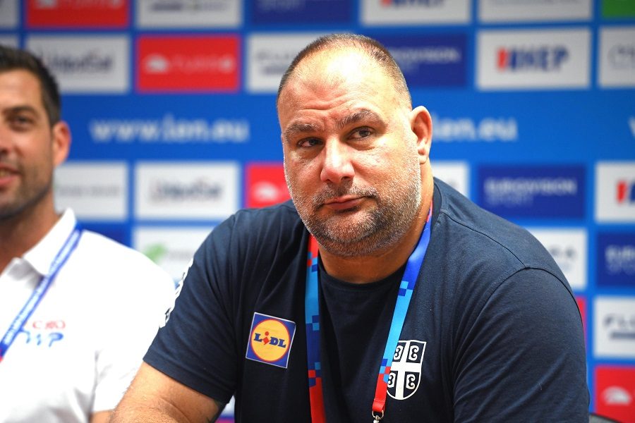 Savić na kormilu Crne Gore!