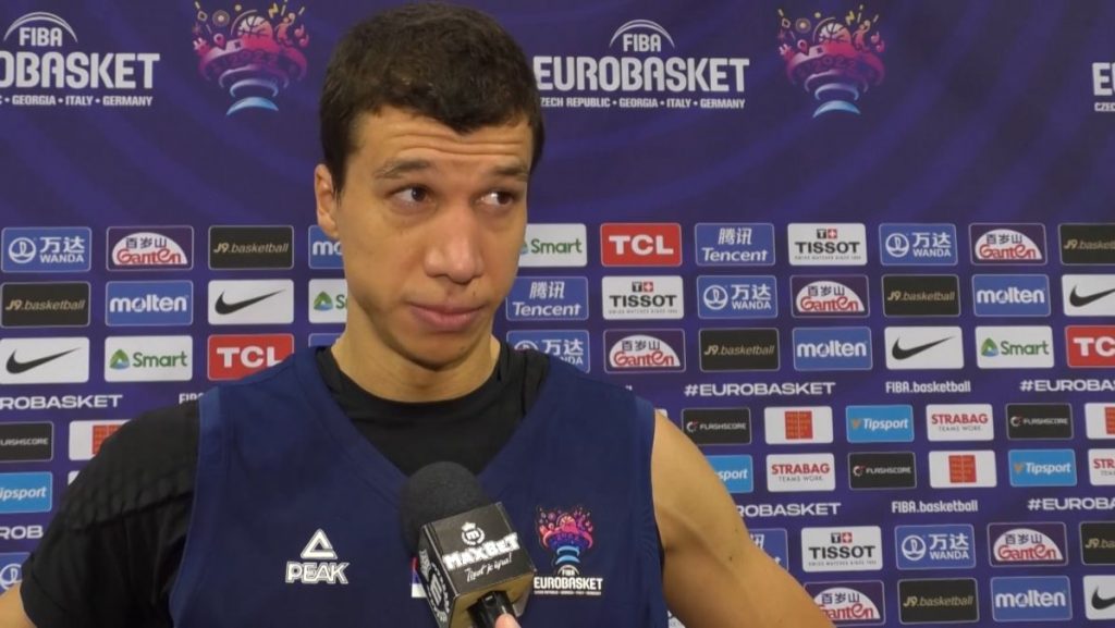 REČI KAPITENA Lučić se nada još većoj podršci u Pragu: Svi smo iznenađeni… (VIDEO)