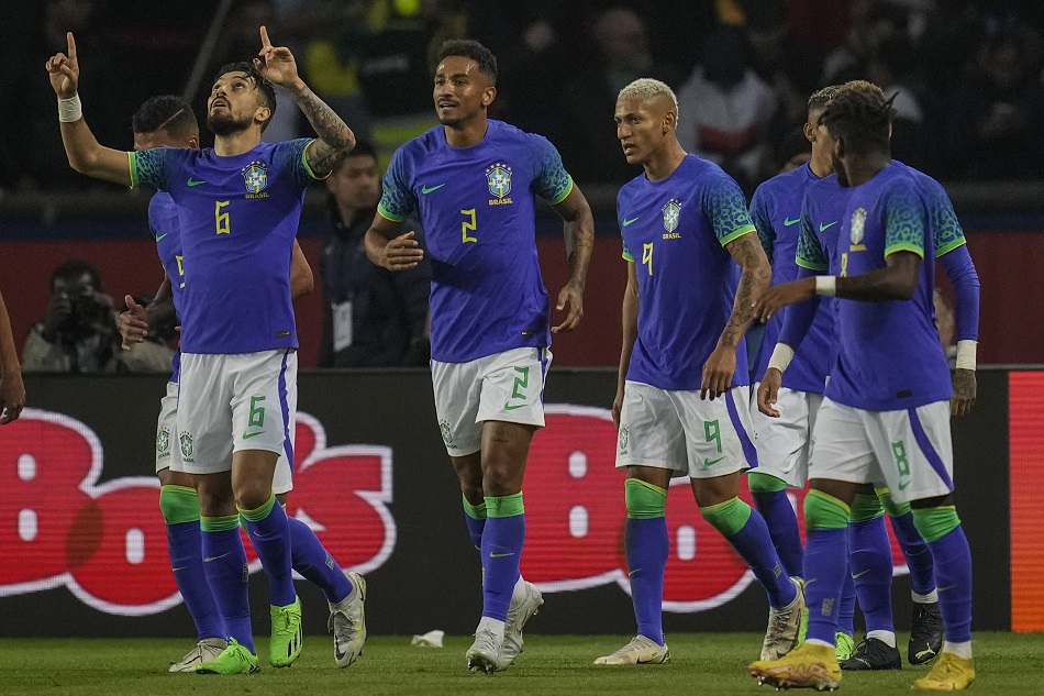 BRAZIL OSLABLJEN PROTIV SRBIJE Fudbaler zbog povrede propušta Mundijal