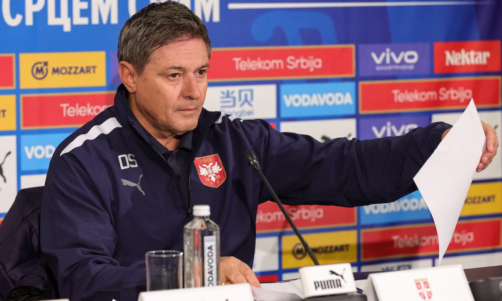 Stojković otkrio: Vezista već napustio kamp reprezentacije, tri igrača neizvesna za Švedsku