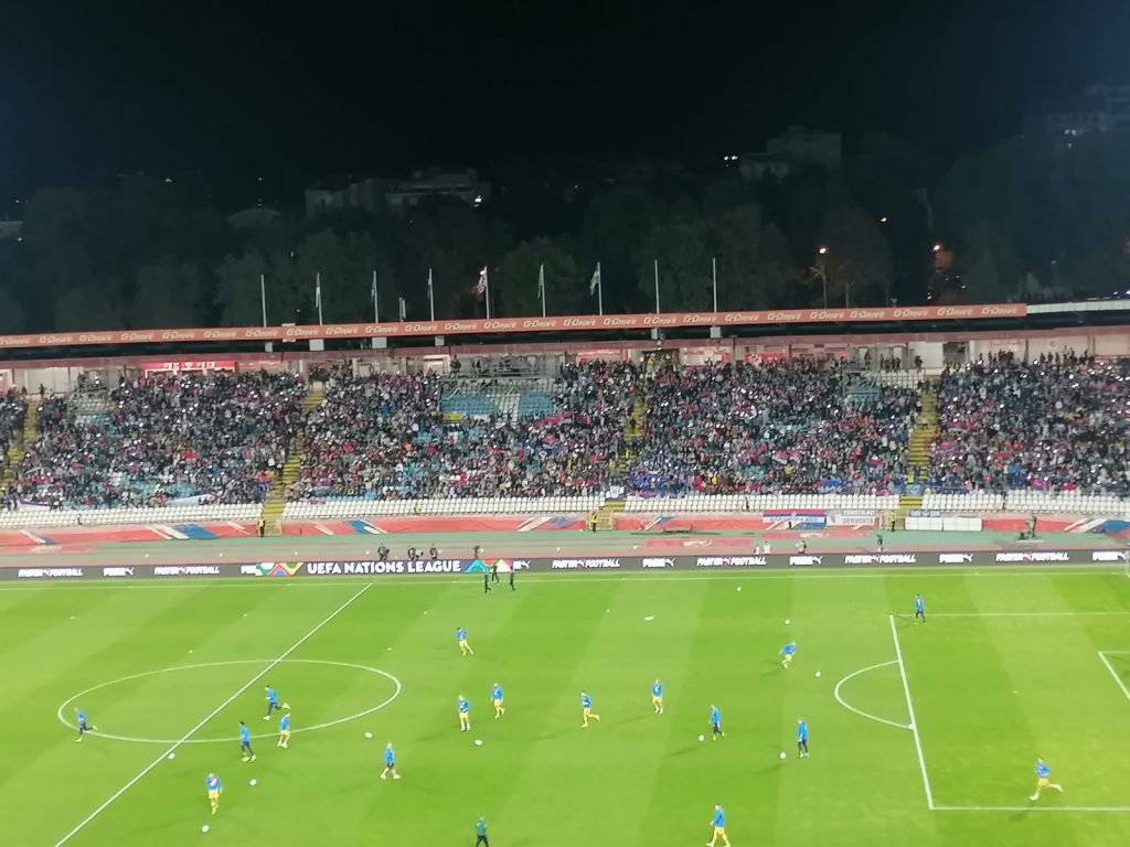 POBEDA MLADOSTI „Orlovi“ nisu sami, deca napunila Marakanu (VIDEO)