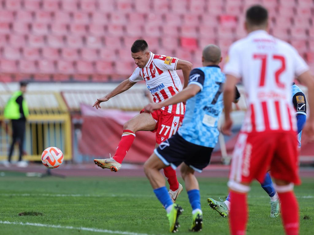 MUČENJE ŠAMPIONA Gobeljić promašio prazan gol, na poluvremenu brojke s početka! (VIDEO)