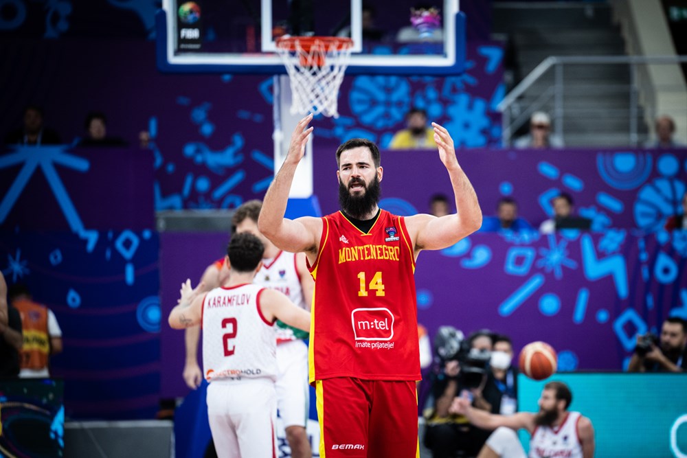 ODBRANE NISU BILE FAKTOR Balkanski derbi na Evrobasketu pripao Crnoj Gori: Petorica postigla skoro sve poene!