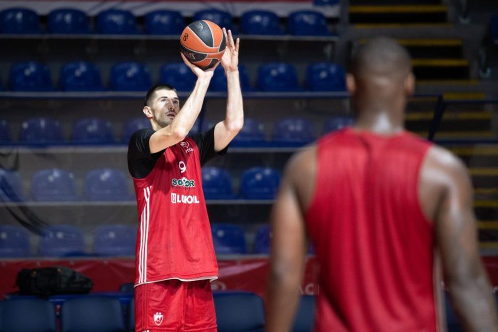 ZA POBEDU U POSLEDNJOJ SEKUNDI Mitrović je junak Zvezde: Pali su Rusi posle preokreta! (VIDEO)