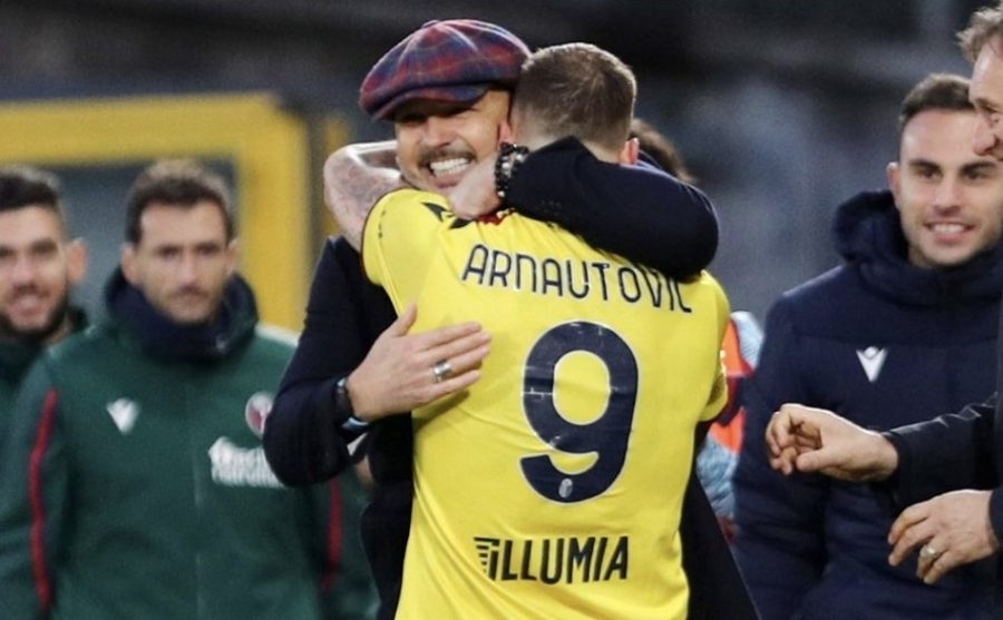 Arijana Mihajlović podelila dirljivu fotografiju: Arnautović u zagrljaju sa Sinišinim sinom (FOTO)