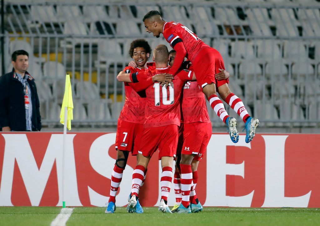 UEFA kaznila AZ Alkmar i Apolon
