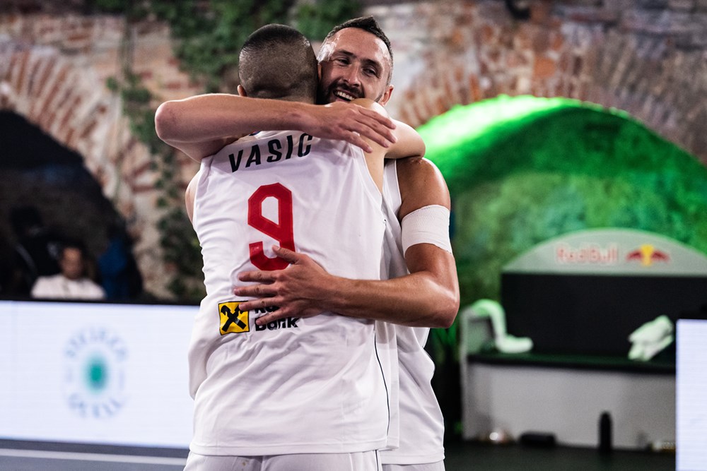 ZLATO ZA BASKETAŠE Veliki uspeh reprezentacije Srbije na Evropskom prvenstvu: Četvrti put zaredom do najsjajnijeg odličja!