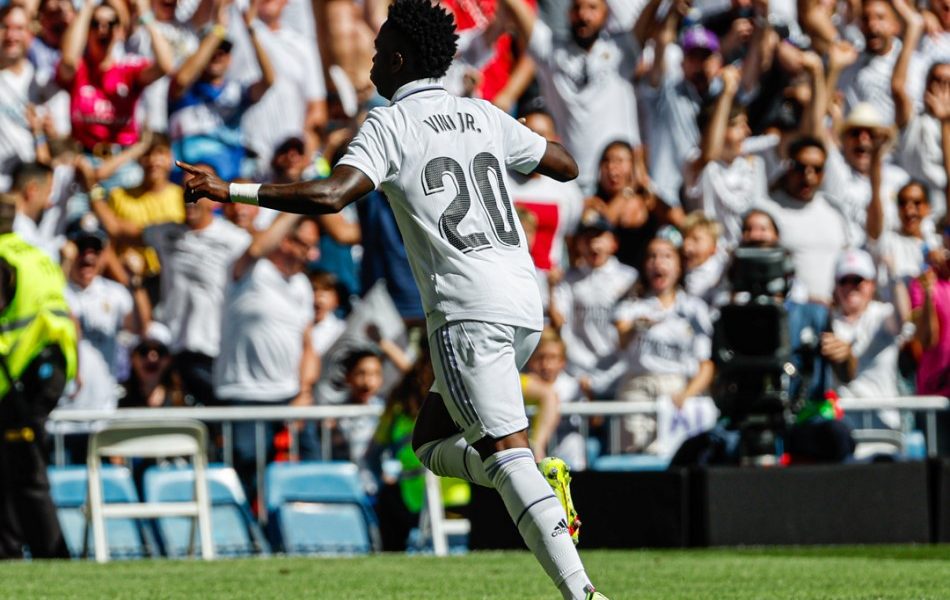 LA LIGA Veliki kiks Reala, Điorna ode kući pevajući (VIDEO)