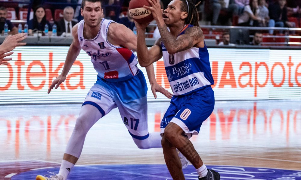 ŠTA JE OVO BILO U LAKTAŠIMA Igokea išla ka pobedi, a onda se pojavio Amerikanac! Mrežice su „gorele“ od njegovih pogodaka