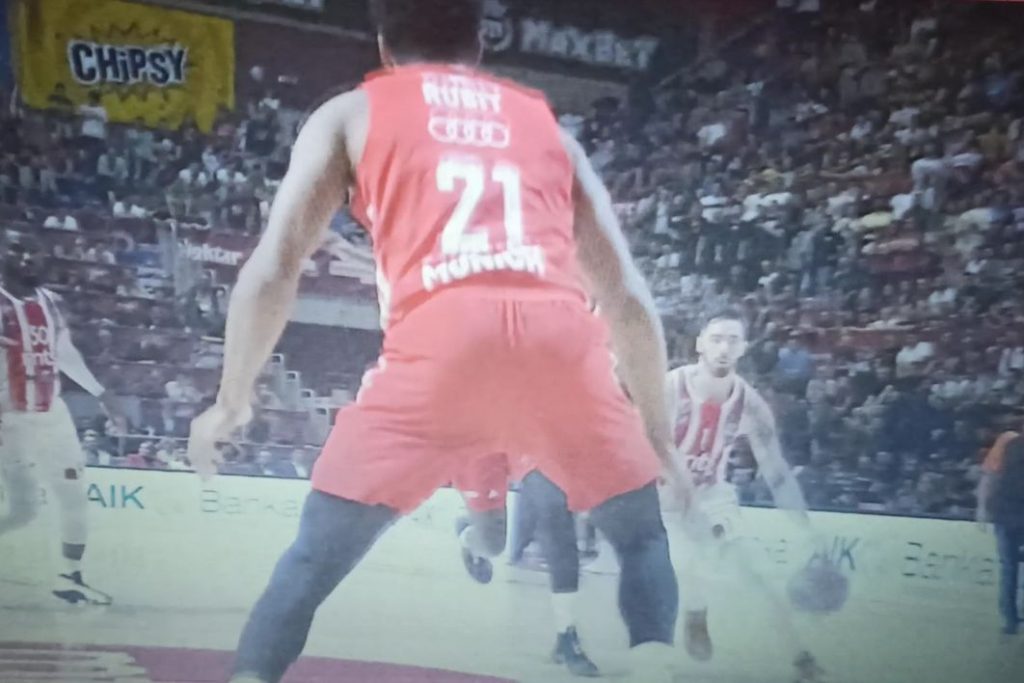 DELIJE U DELIRIJUMU Vildoza pripremio šou-tajm, Martin priredio žestoko zakucavanje! (VIDEO)