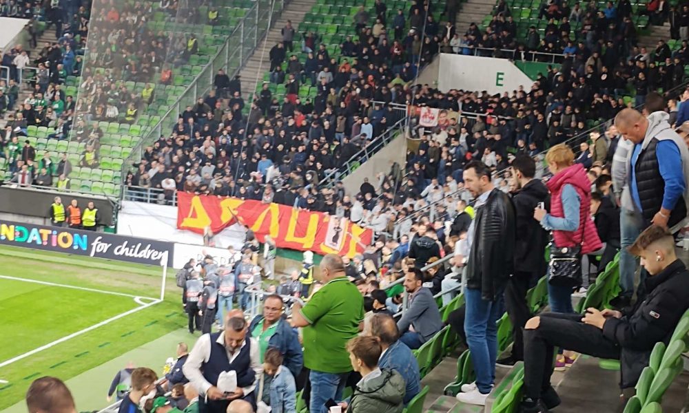 ZAGREVANJE „Zelena čudovišta“ već napunila tribinu, „delije“ detaljno pretresaju (VIDEO)