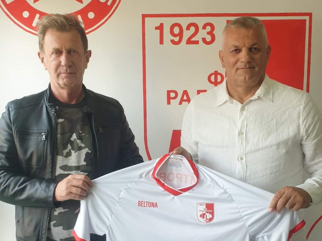 LEGENDA HAJDUKA O BORBI PROTIV BOLESTI KOJA MU JE OKONČALA KARIJERU Išao sam kod travara u Makedoniju, na molitve kod Bona, ali najbizarnije je bilo u Vrnjačkoj Banji!