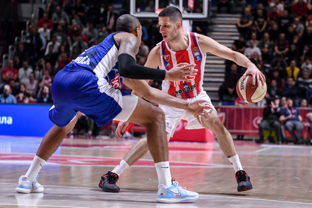 Ivanović se povredio u dresu Crne Gore… Evo do kada neće moći da igra za Zvezdu