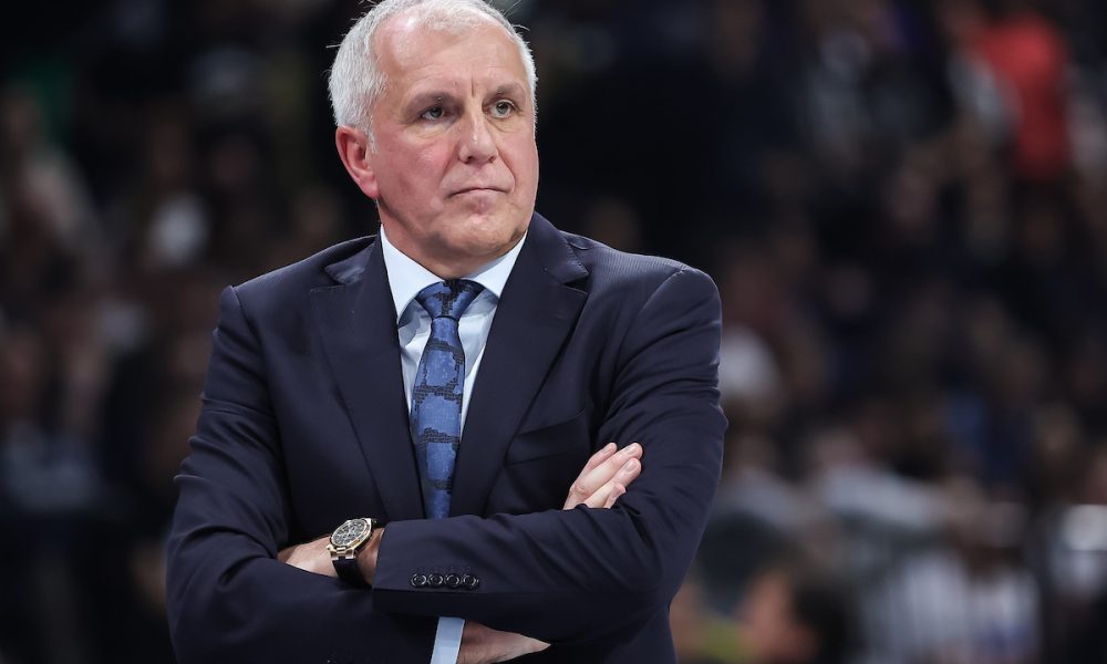 ATMOSFERA PRE SVEGA Željko Obradović zahvalan navijačima: Dali su nam energiju!
