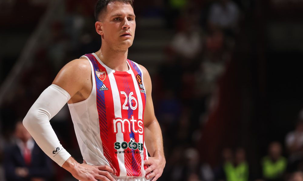 OSVANULA SLIKA NEDOVIĆA U DRESU PARTIZANA To može samo kada je ova noć… (FOTO)